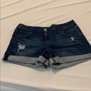 Altar’d State Fold Over Jean Shorts, size 29